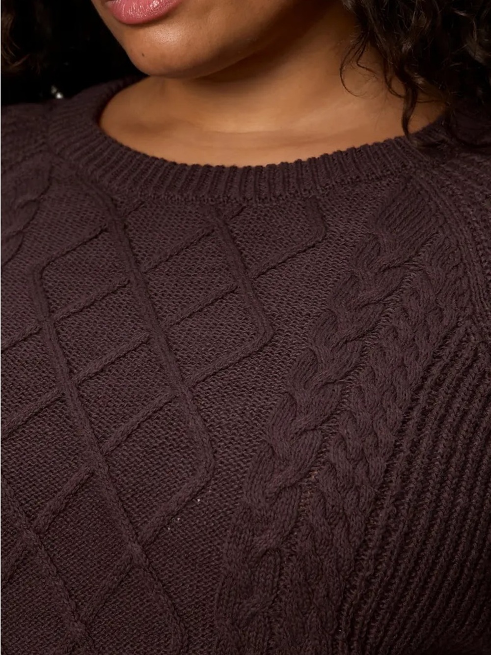 John & Jenn Brown Cable Knit Sweater 🤎